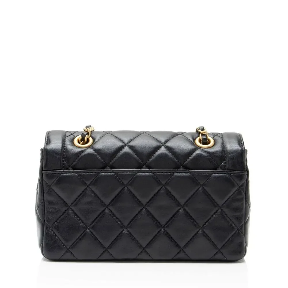 CHANEL interlocking cc